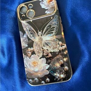 Elegant Butterfly Design Phone Case - Gold and black 
 fits iPhone 12,13,14,15
